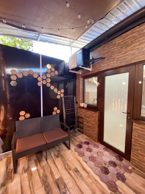 Домик с двориком в 5 минут от моря