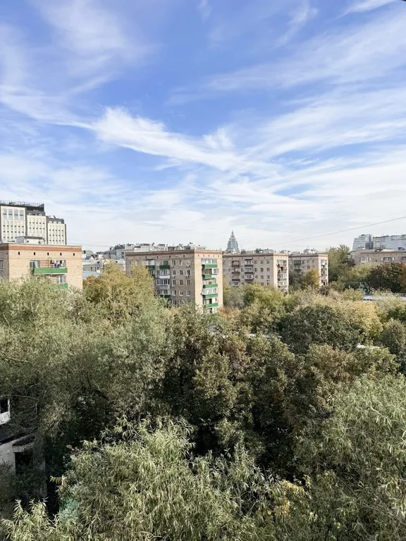 Квартира Светлая квартира с новым ремонтом и кондиционером в центре у метро — Москва