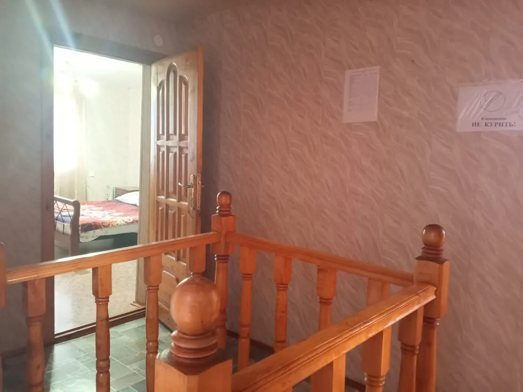 Уютный дом-сруб для компании