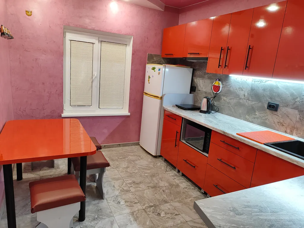 Уютный и комфортный домик возле Лазурной набережной