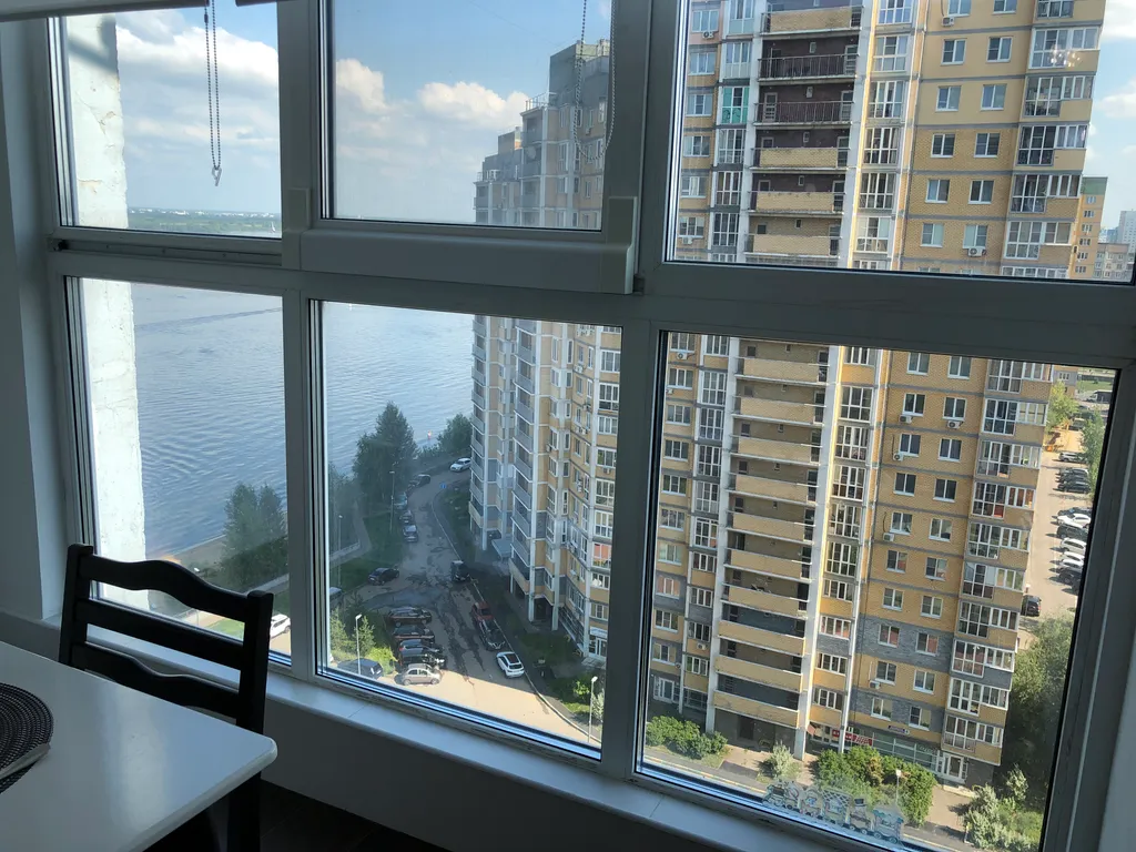 Квартира Современная квартира на берегу Волги с песчаным пляжем у подножия дома — Нижний Новгород