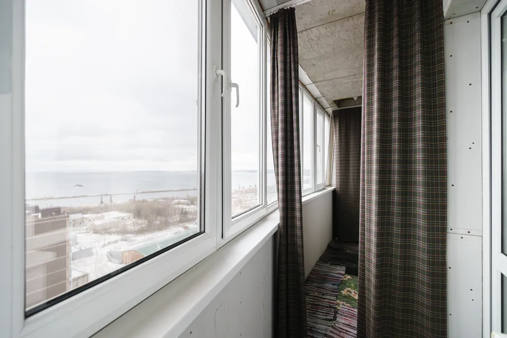 Просторные апартаменты с шикарным видом на реку Волга и город