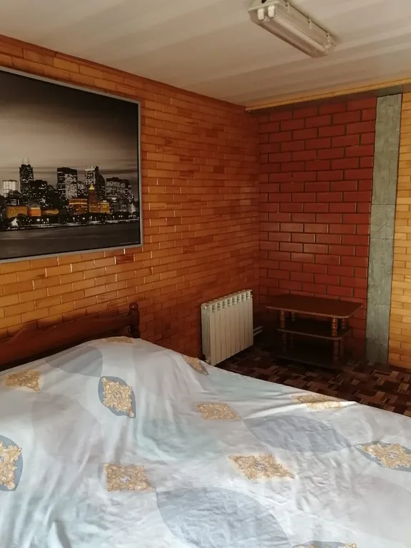 Коттедж Дом с крытым двором и прудом — Апшеронск