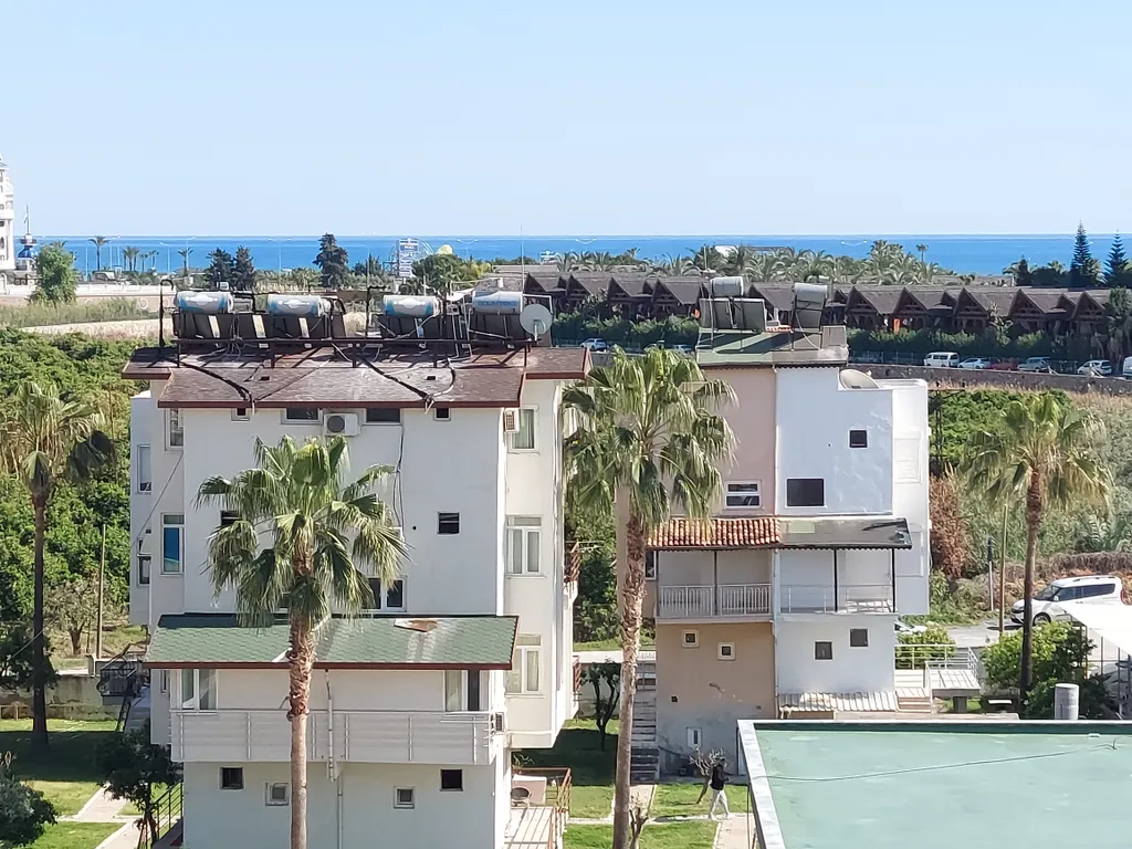 Квартира 1+1 в Azura World c видом на бассейн и аквапарком