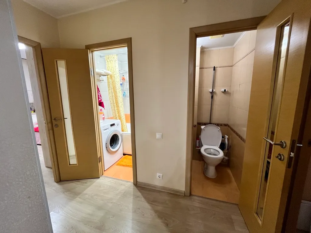 Большая тёплая уютная квартира с тремя отдельными комнатами и лоджией