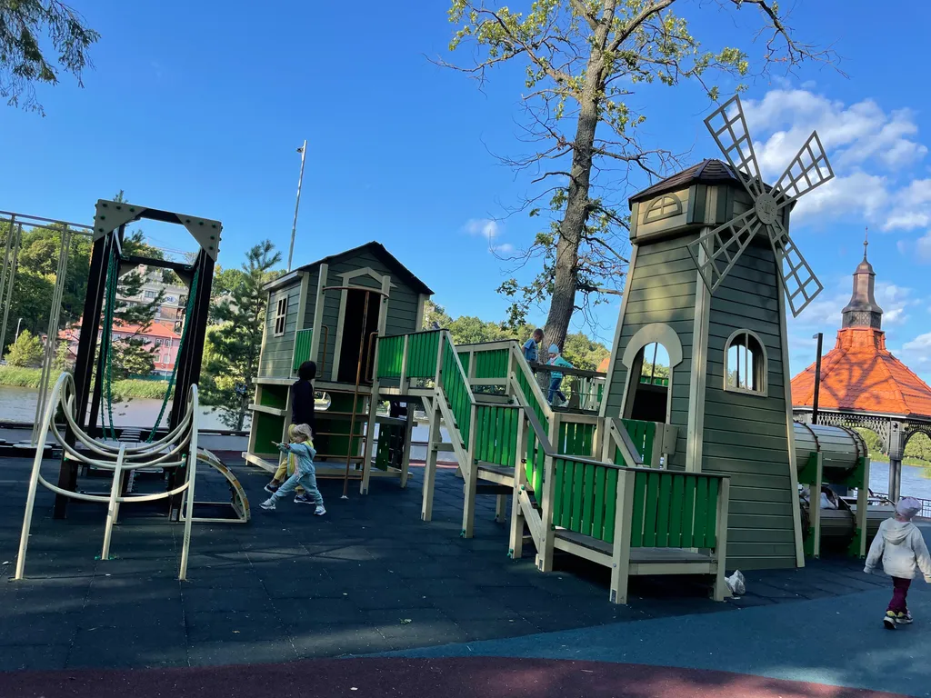 Квартира Квартира Дом у озера 2 — Светлогорск