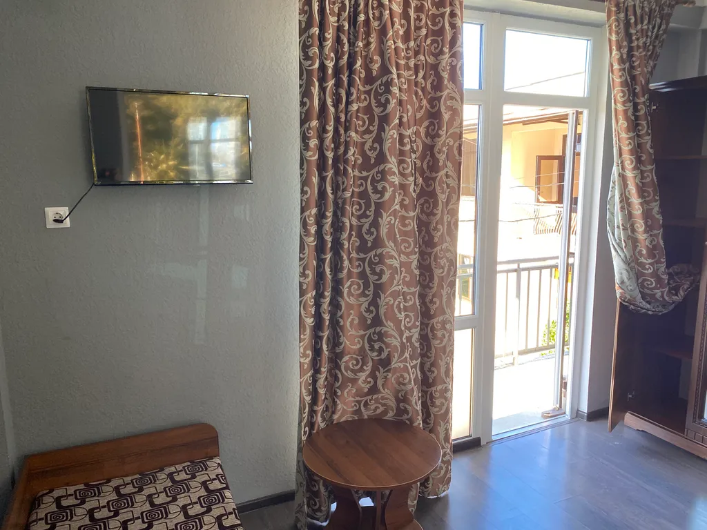 Квартира Комната — Гагра