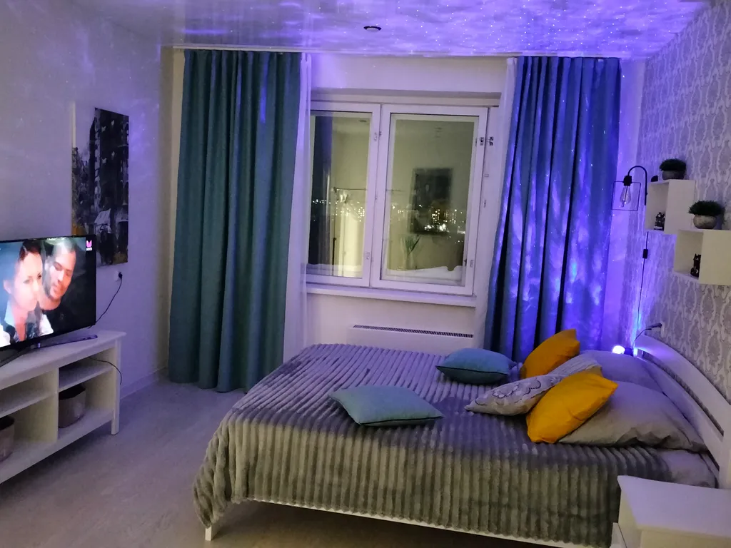 Уютная квартира с видом на берёзовую рощу