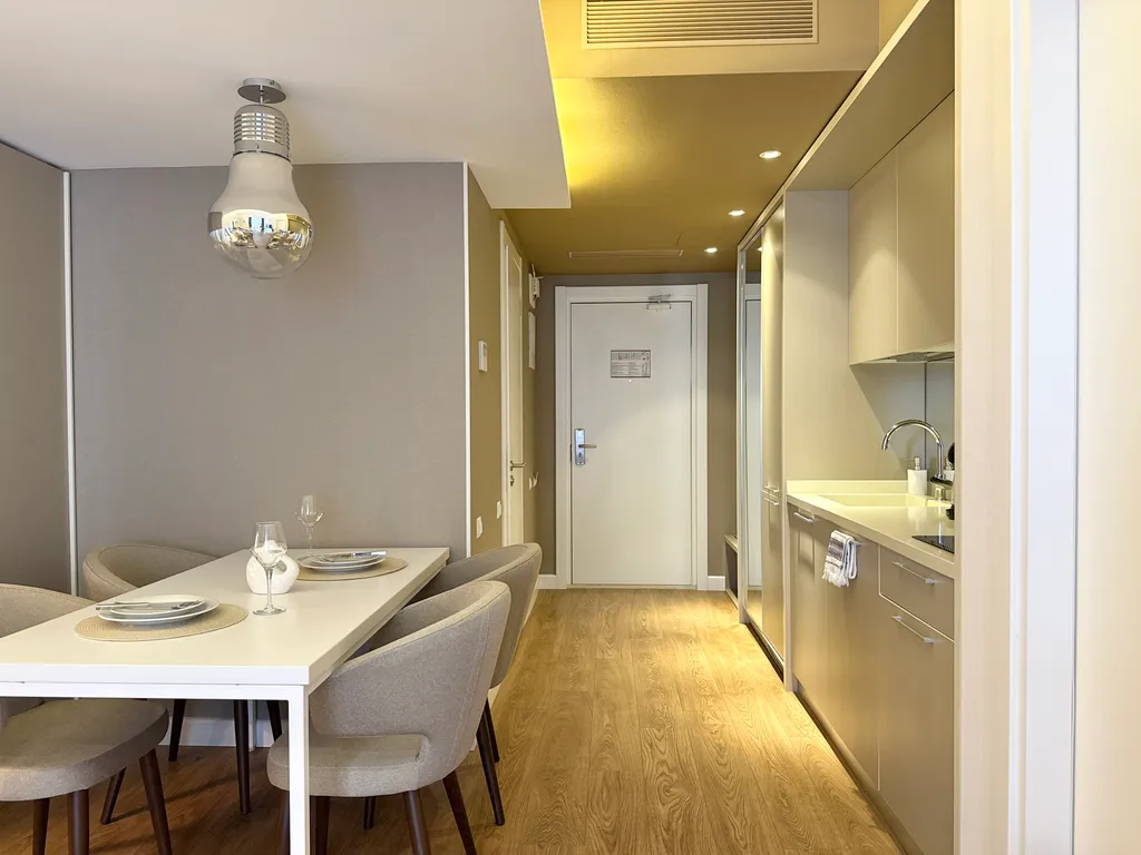 X-box and Cofee apartment in Marriott building