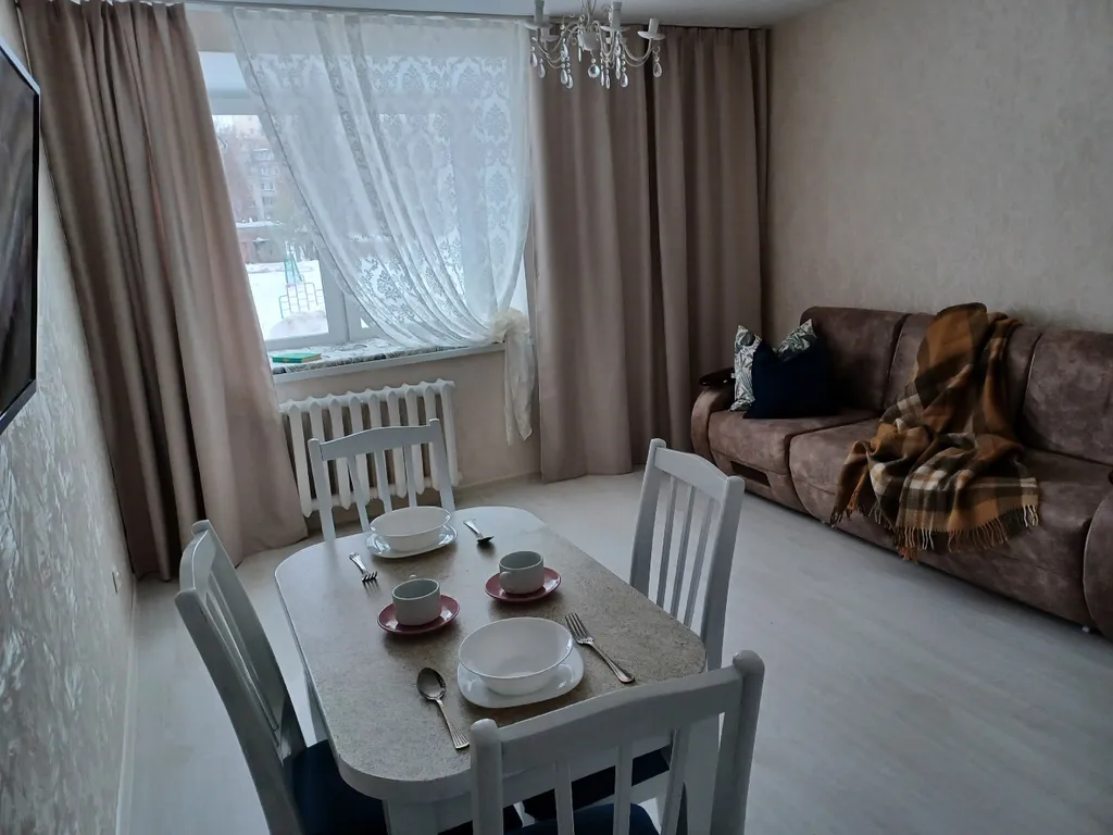 Уютная трехкомнатная квартира в центре Кирова