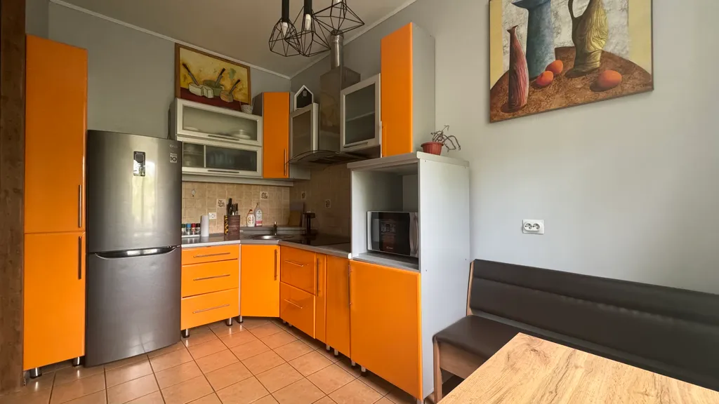 Таунхаус с сауной в центре у набережной