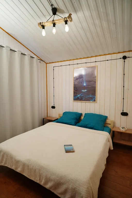 Дом с баней-юртой и караоке