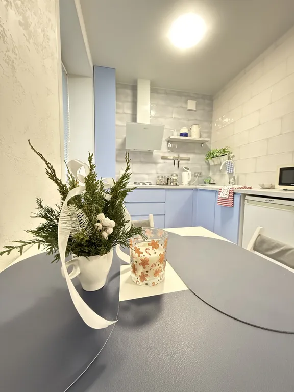 Апартаменты Blue рядом с вокзалами от Mascaron Apartments