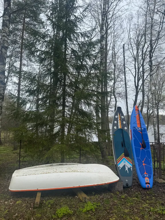 Дом и юрта на Валдае