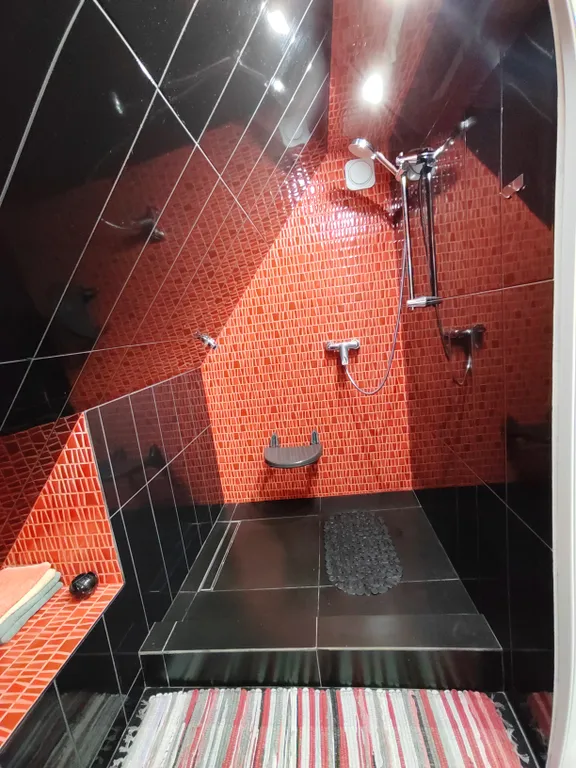 Коттедж Студия-мансарда с видом на средневековую кирху — Зеленоградск