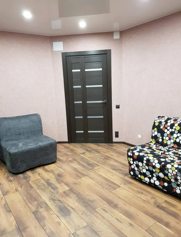 Квартира у метро