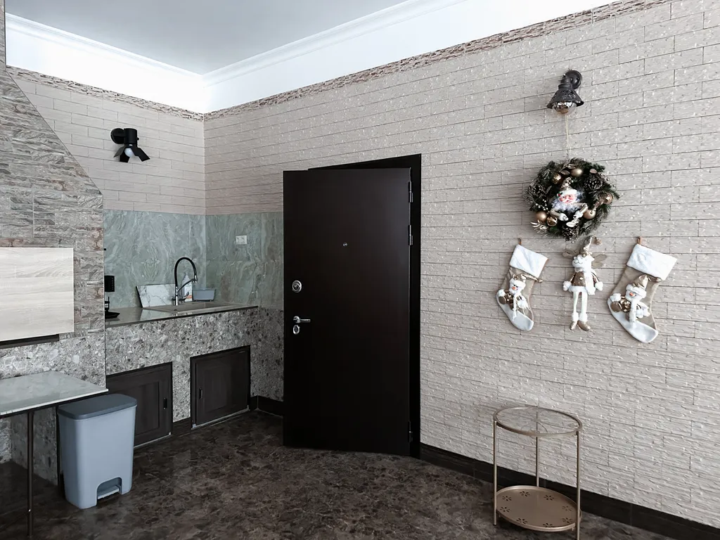 Дом с бассейном и баней в Самаре