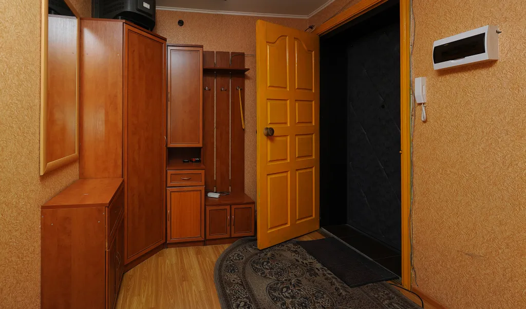 Квартира 2-комнатная Квартира — Омск