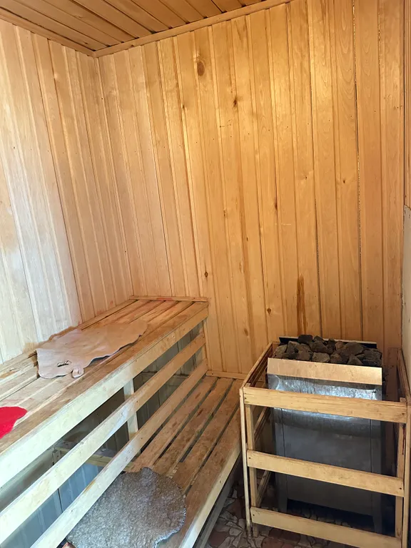 Тихий и уютный дом с террасой с видом на горы