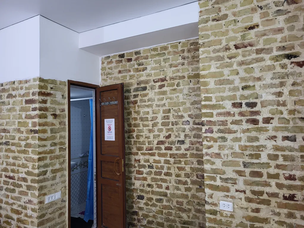 Удобная комната внутри крепости Ичан-Кала