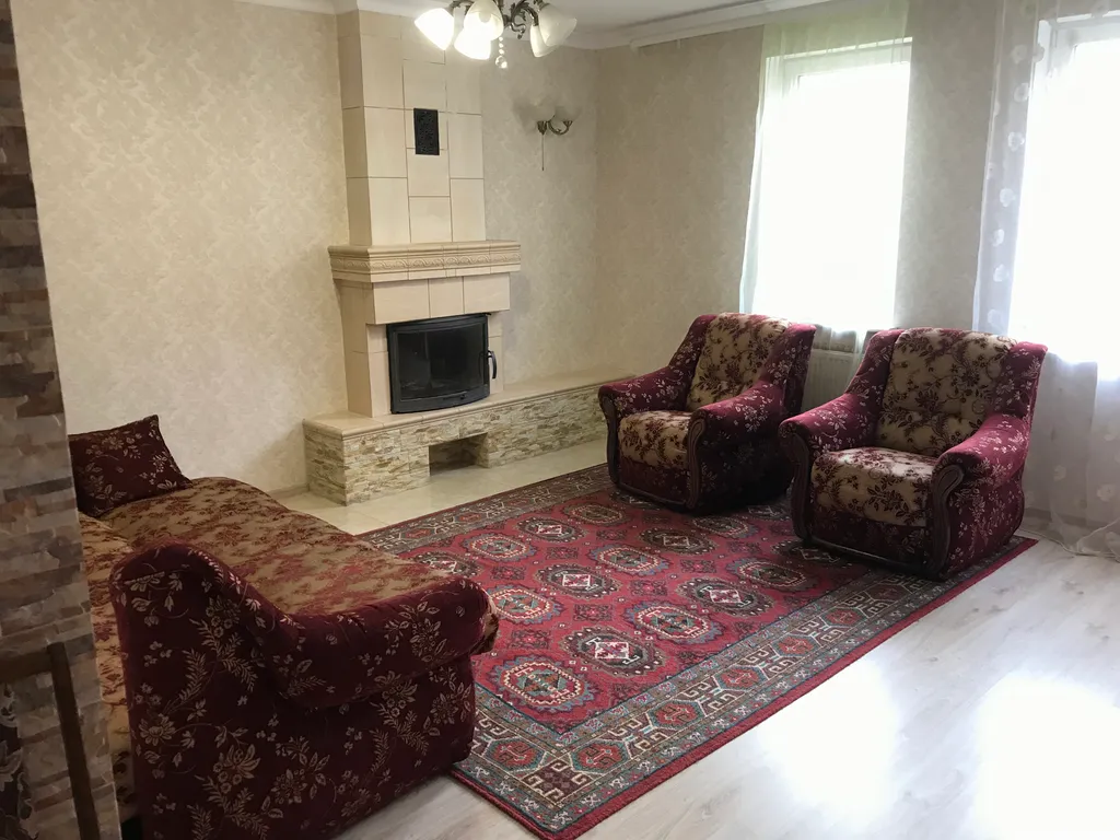 Двухэтажный дом в 500 метров от Балтийского моря