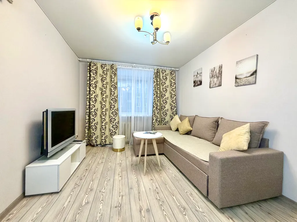 Квартира Апарты 51 в центре Морошка на полярных  зорях, 33/3 — Мурманск