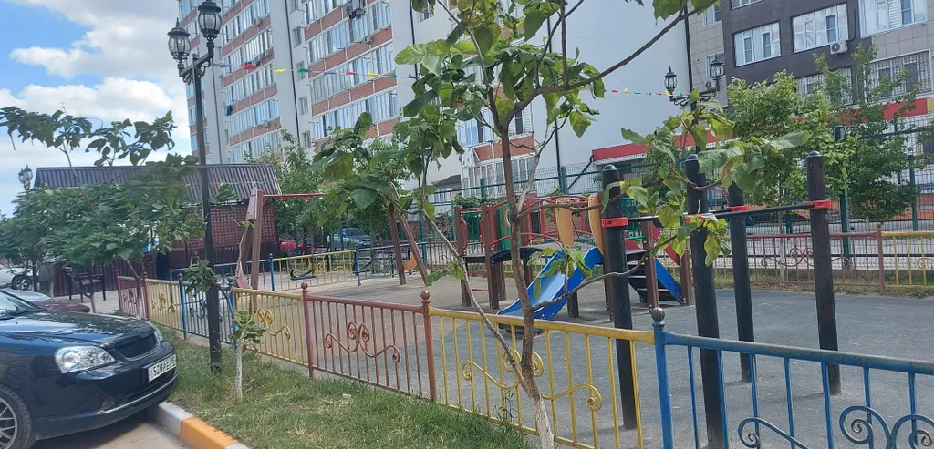 Просторная двушка в уютном районе