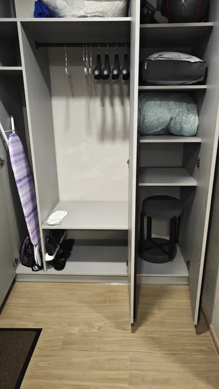 Современная однокомнатная квартира на набережной Двины