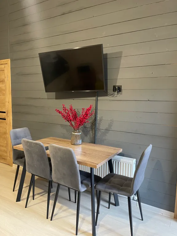 Уютный коттедж с видом на горы