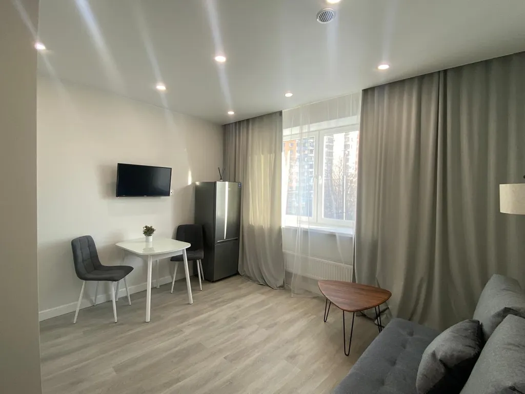 Квартира Новая уютная студия в центре города — аренда посуточно в Королёв