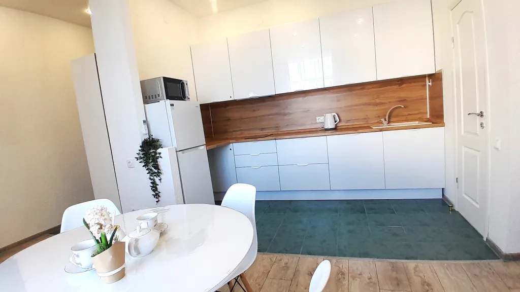 Квартира Квартира Студия Изумруд с новым ремонтом и новой мебелью — Севастополь