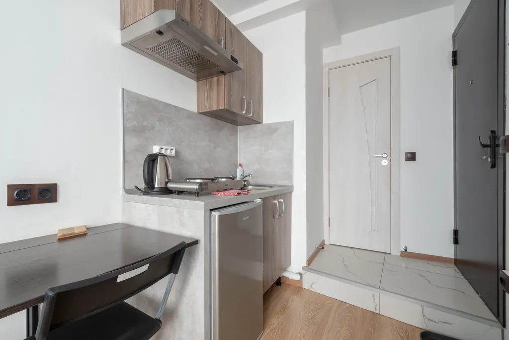 Студия у метро Лухмановская