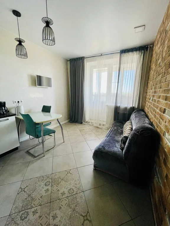 Уютная квартира у пруда