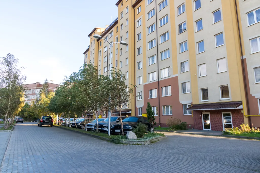 Happy Home Apartment