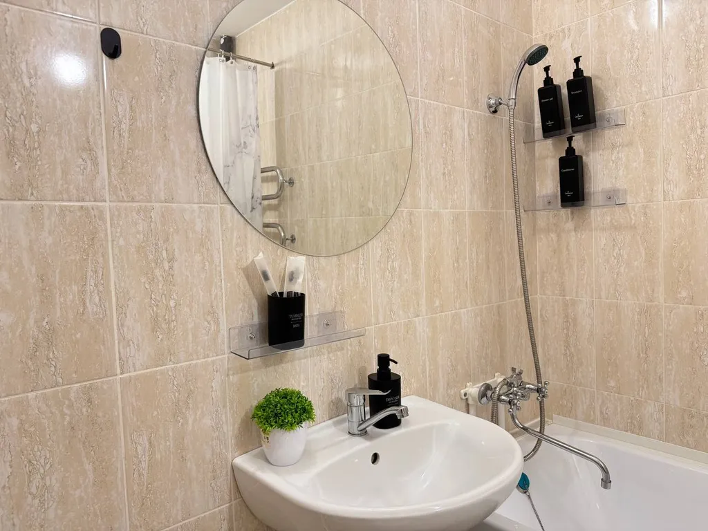 Квартира Двухкомнатная квартира на набережной Енисея — Красноярск