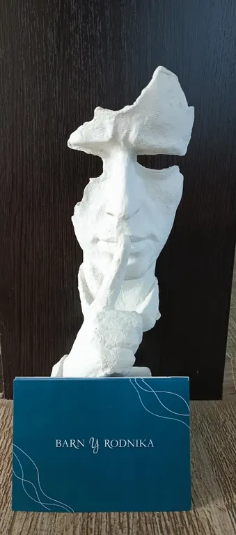 Барн у родника