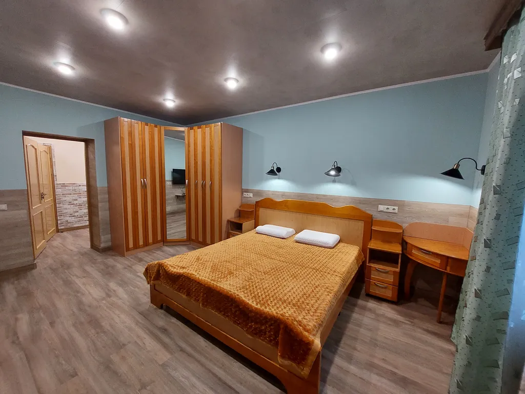 Уютная квартира в центре города с тремя спальнями — аренда посуточно в Выборг