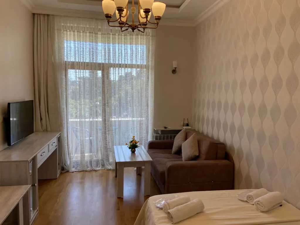 Апартаменты с видом на бульвар