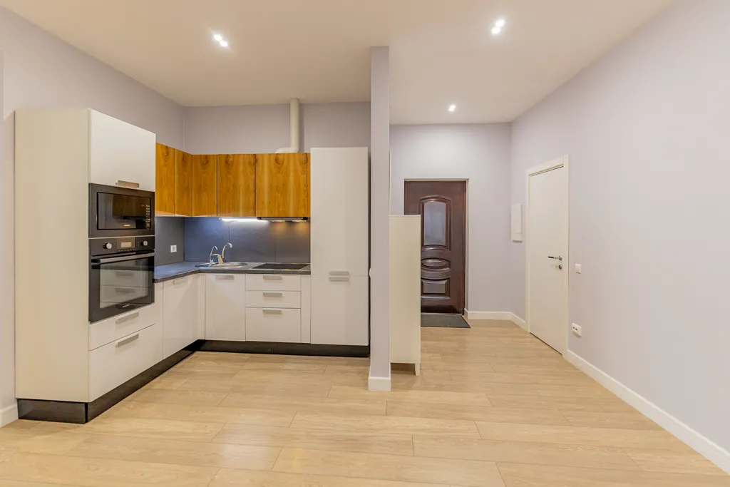 Двухкомнатные апартаменты на первой линии