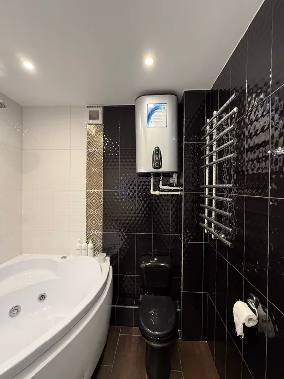 Просторная квартира с кофемашиной, Алисой и джакузи