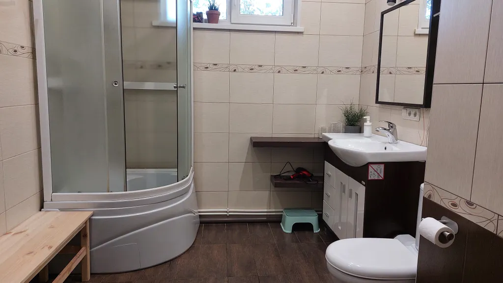 Коттедж Коттедж под сенью лесных деревьев — Москва