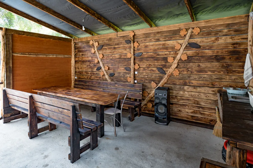 Коттедж Домик в лесу — Пляхо