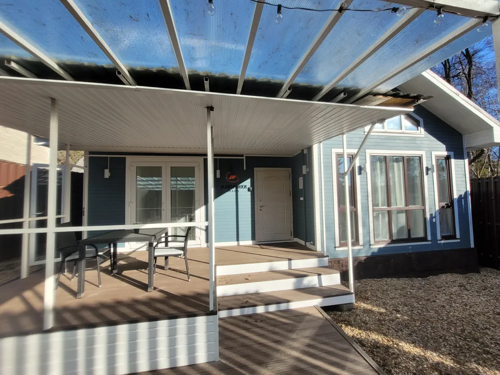 Коттедж Новый дом с огромной террасой и сауной на отдельной территории — Жаворонки