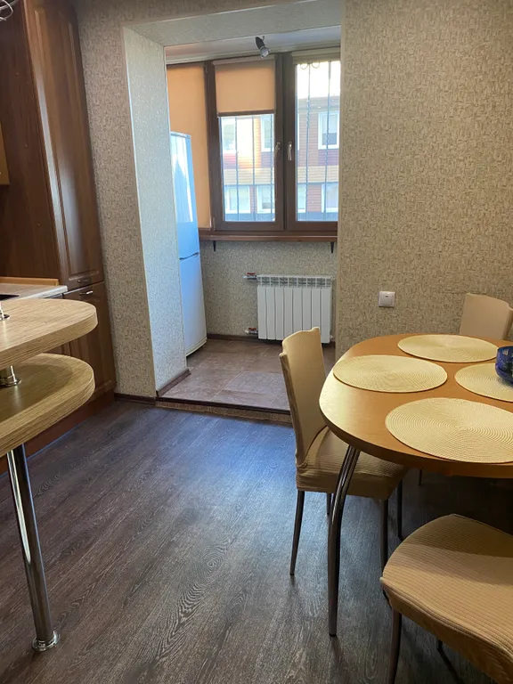 Уютная квартира в центре — аренда посуточно в Братск