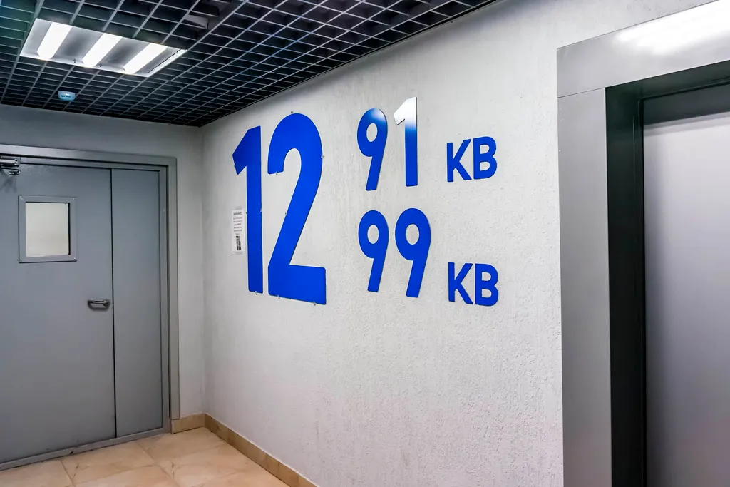 Красивая квартира в высотке недалеко от центра