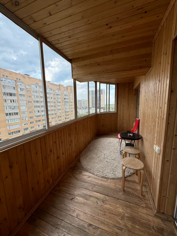 Отличная, просторная 2-комнатная квартира класса люкс