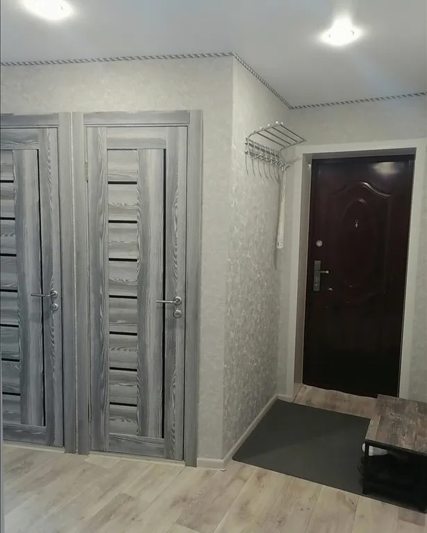 Сдается чистая, уютная 2-х комнатная квартира со всеми удобствами.