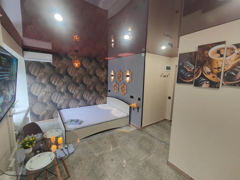 Квартира Отличная Студия напротив СибАДИ в центре Нефтяников — Омск