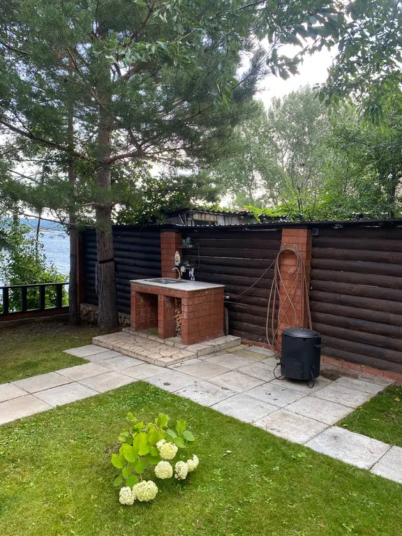 Уютная дача на берегу Волги