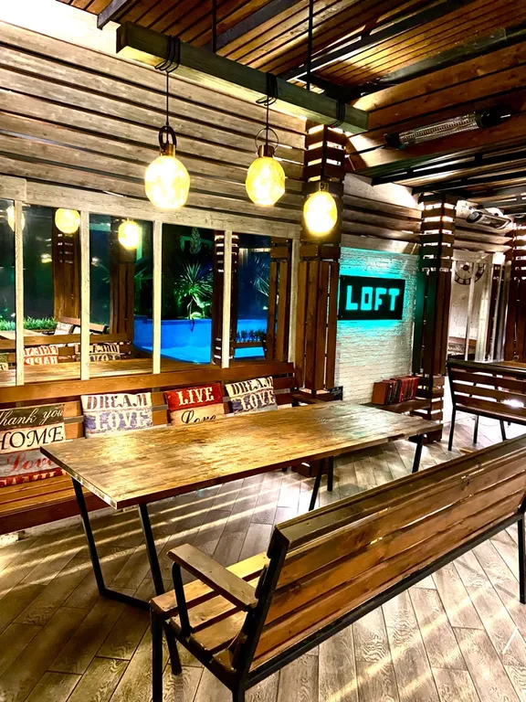 Коттедж Домик у бассейна — Сириус